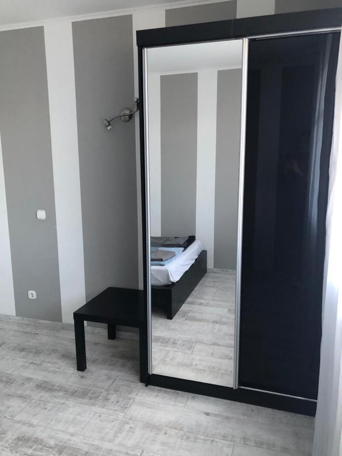 Bright, Spacious Apartment 3 Bedroom, Garage Budapest Extérieur photo